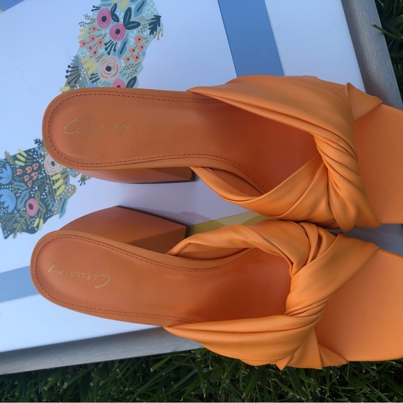 Neon orange Sam Edelman Platform Heels - Picture 7 of 8